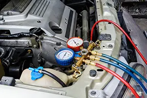 Sistema d’aire condicionat del vehicle amb eines de càrrega i mesura